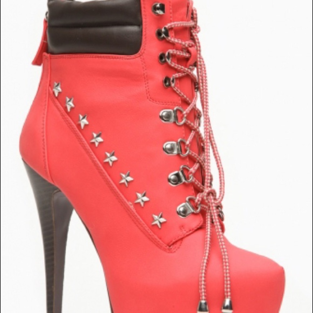 Liliana red hiker boots with heels. Size 6.5